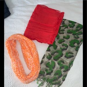 3 Gap Scarves